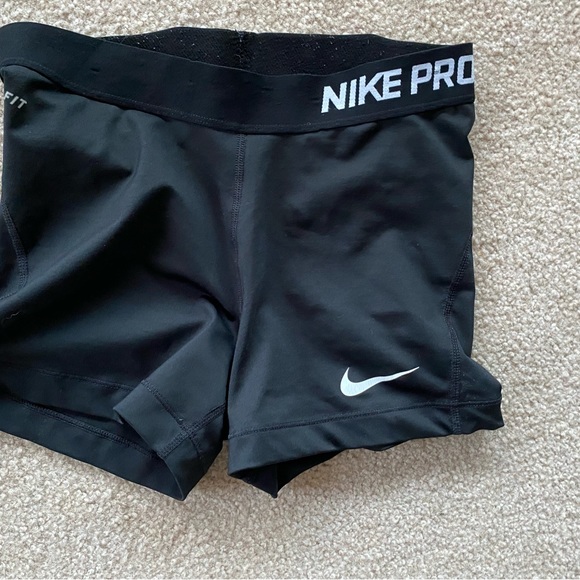 Nike Dri-fit shorts (bundle) - Picture 6 of 7